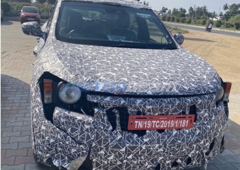 2020 Mahindra XUV 5001