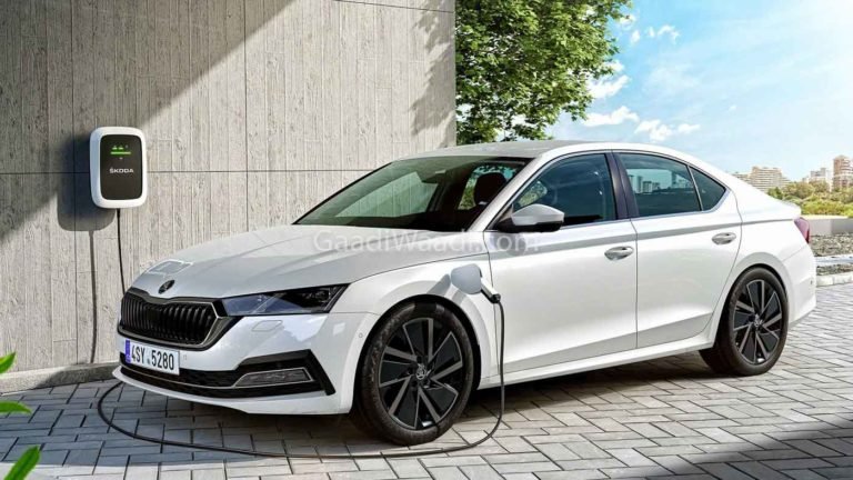 2020 Skoda Octavia2
