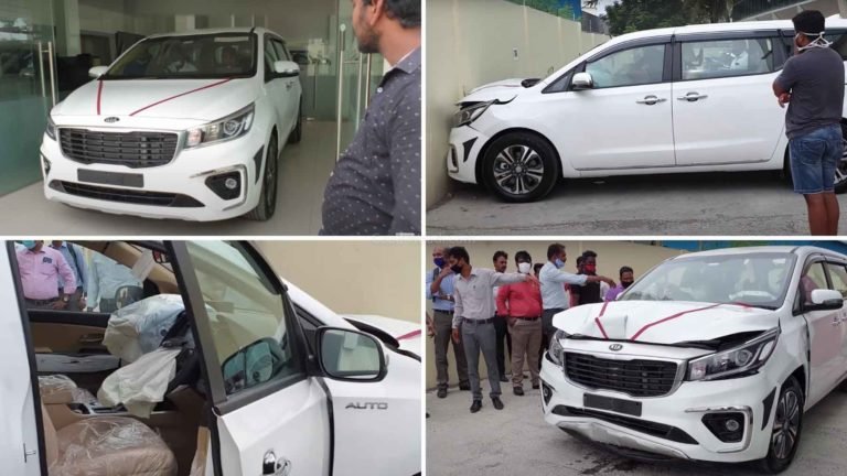 डिलीवरी के दौरान नई Kia Carnival शोरूम पर ही हुई दुर्घटनाग्रस्त – देखें वीडियो डिलीवरी के दौरान नई Kia Carnival शोरूम पर ही हुई दुर्घटनाग्रस्त – देखें वीडियो