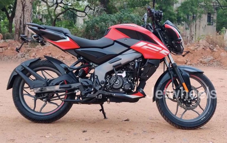 वीडियो में जानें 2021 Bajaj Pulsar NS 125 की प्रमुख डिटेल्स
