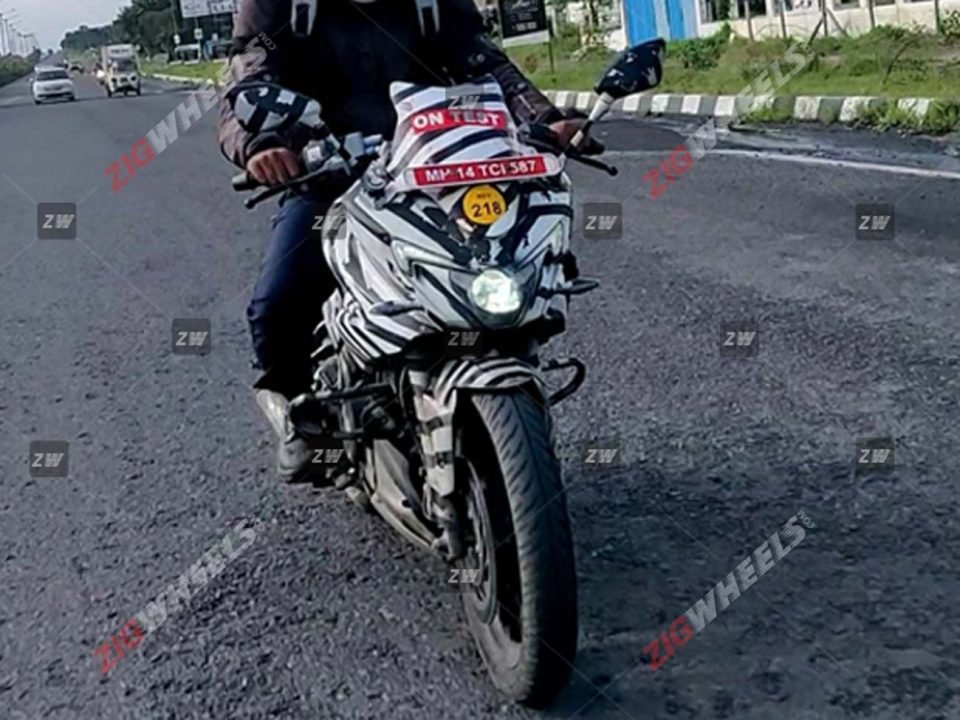 bajaj pulsar 250F-5