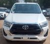 Toyota-Hilux-reaches-dealer-yard-img6