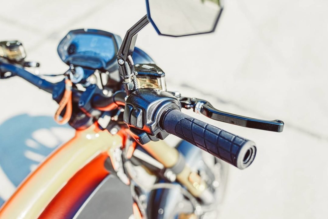 LML-eROCKIT-electric-motorcycle-img2