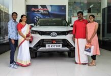 मार्केट में धूम मचा रही है Toyota की ये दबंग SUV, अब तक 3 लाख लोगों ने खरीदा toyota fortuner-6