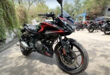 Bajaj pulsar f250-2