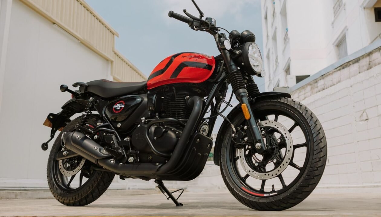 2025-Royal-Enfield-Hunter-350-3