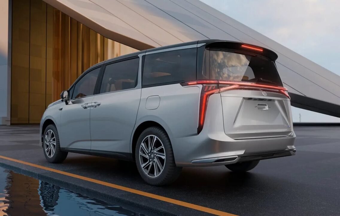 MG M9 Electric MPV
