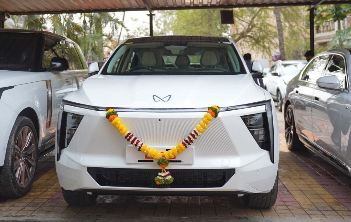Mahindra-XEV-9e-Electric (1)