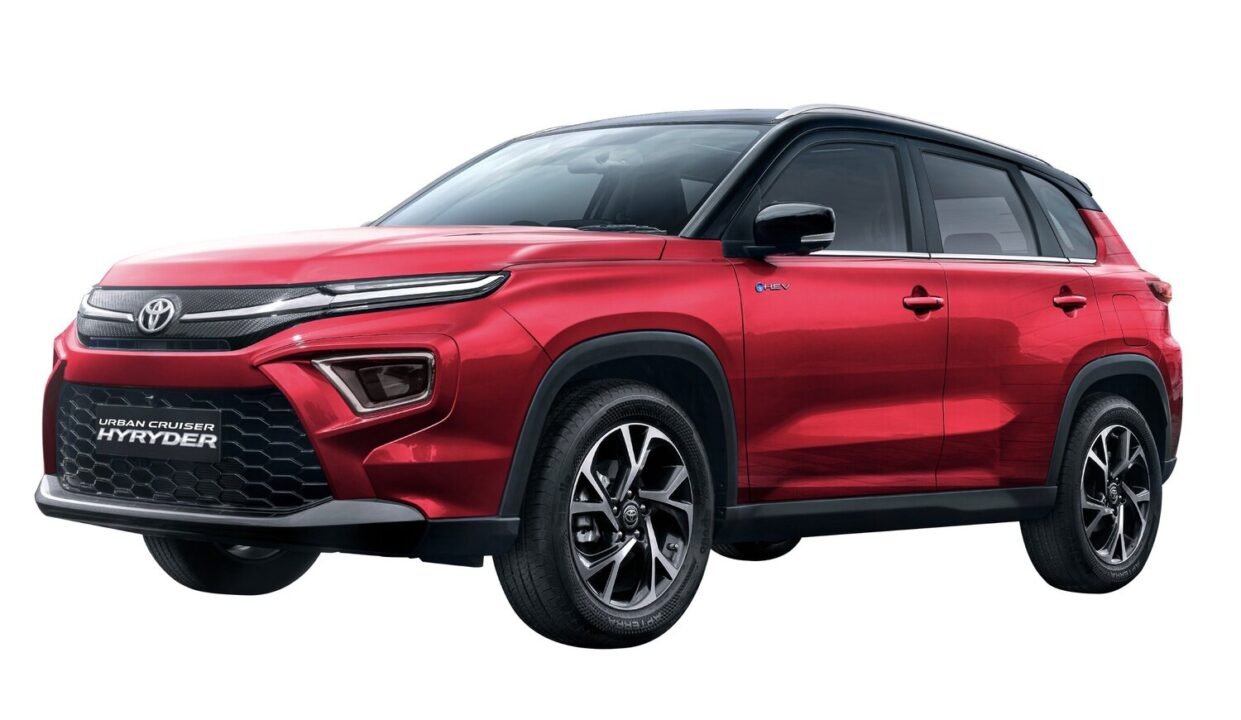 toyota Hyryder SUV