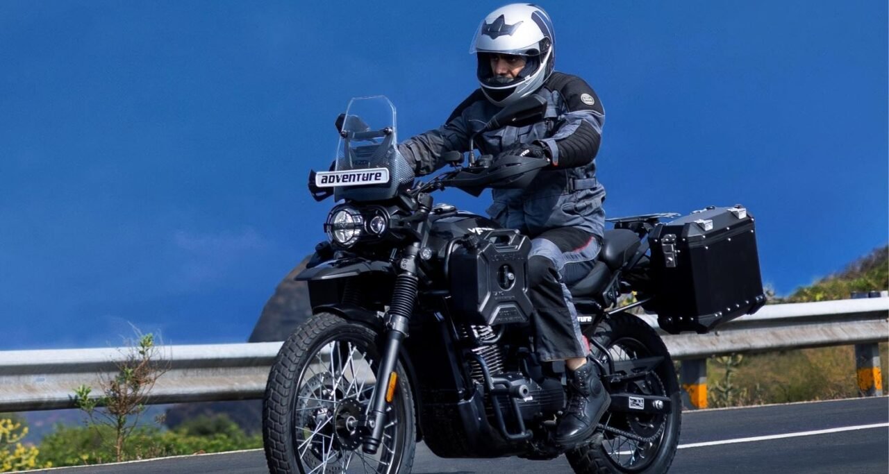 2025 yezdi Adventure3