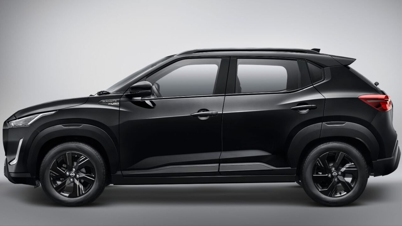 Nissan Magnite Kuro3