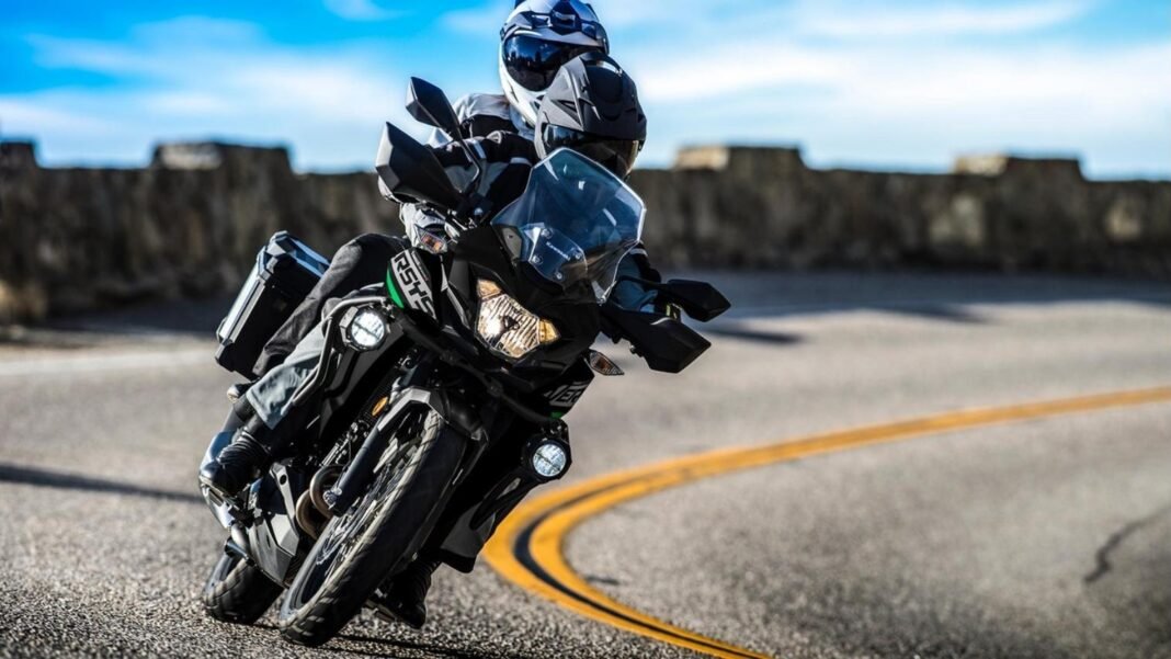2026 Kawasaki Versys 300 (2) 2026 Kawasaki Versys 300 (2)
