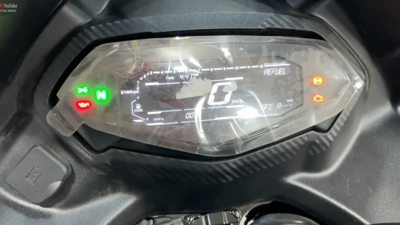 2026 pulsar 220F (1)