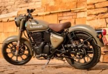 2026 रॉयल एनफील्ड Classic 350 नए फीचर्स के साथ हुई लॉन्च, कीमत 1.87 लाख से शुरू 2026 RE Classic 350