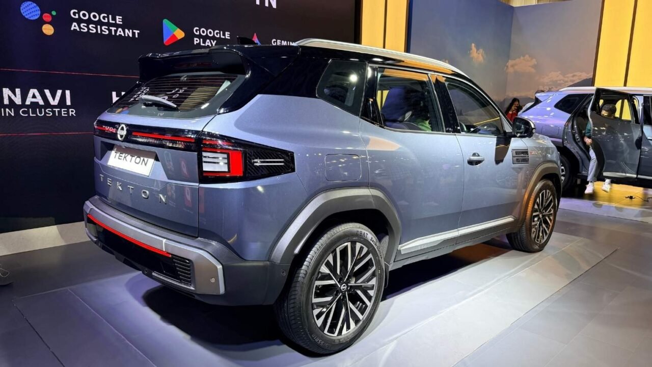 Nissan tekton (11)
