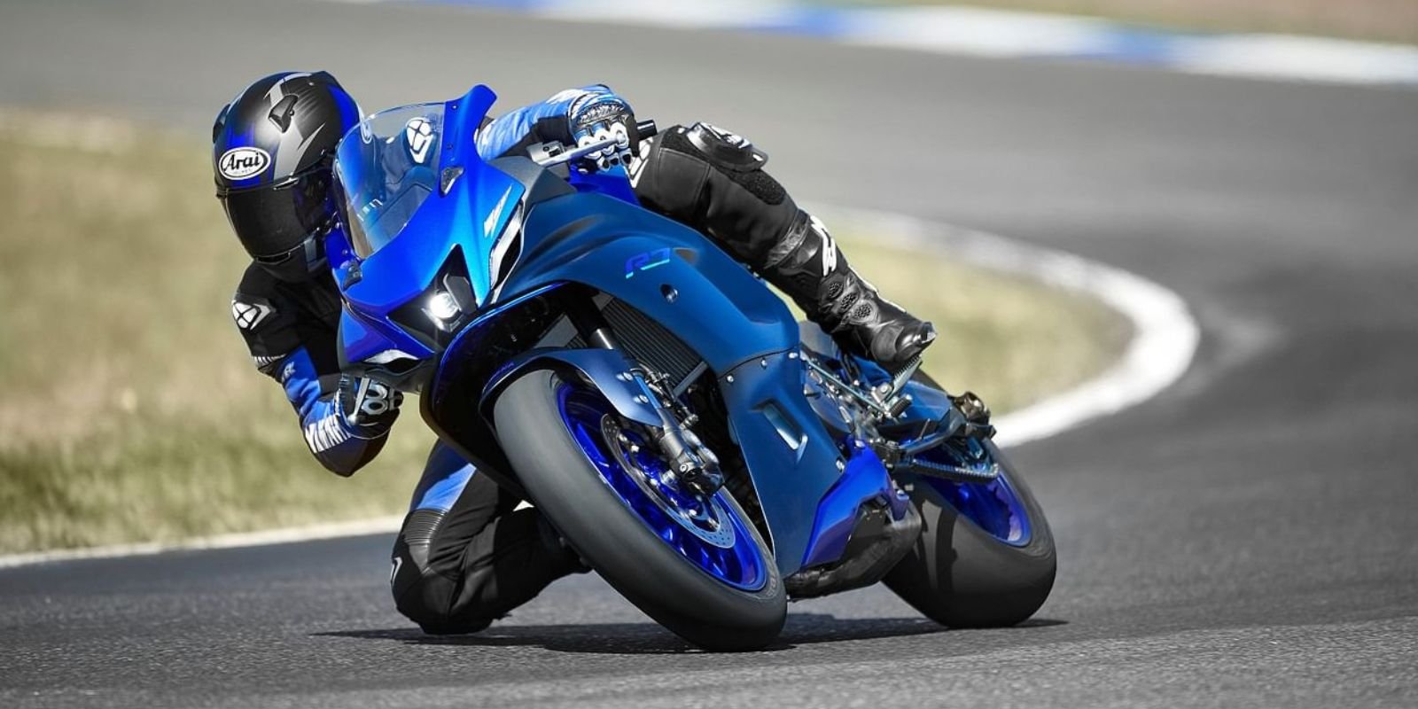 yamaha-r7-2023-india.jpg