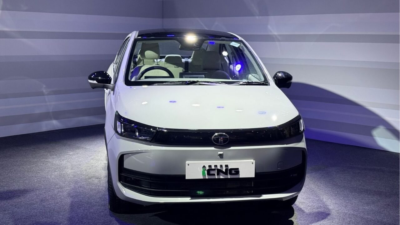 Tata Aeris (3)
